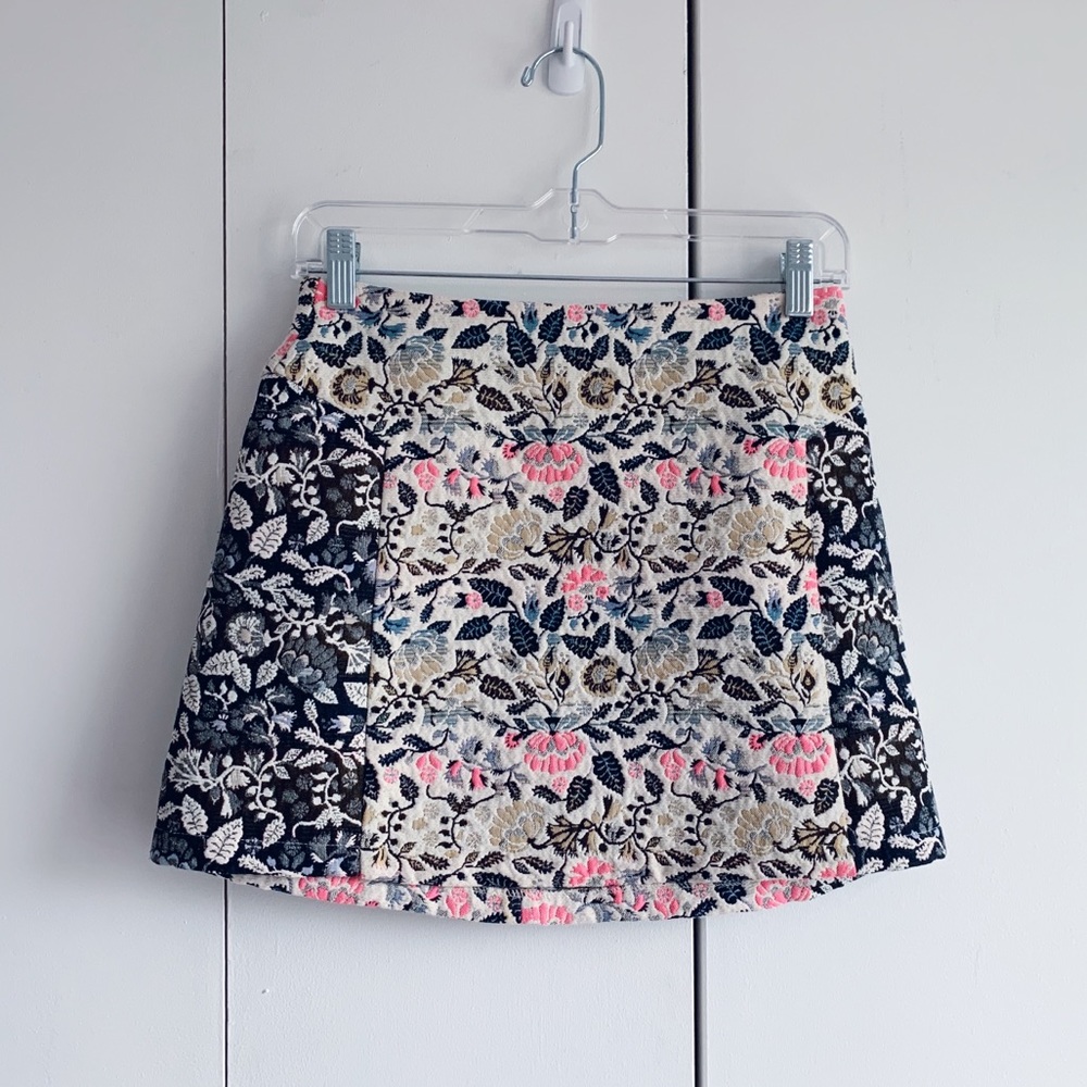 ✨🌟✨ Topshop Flora Mini Skirt ✨🌟✨